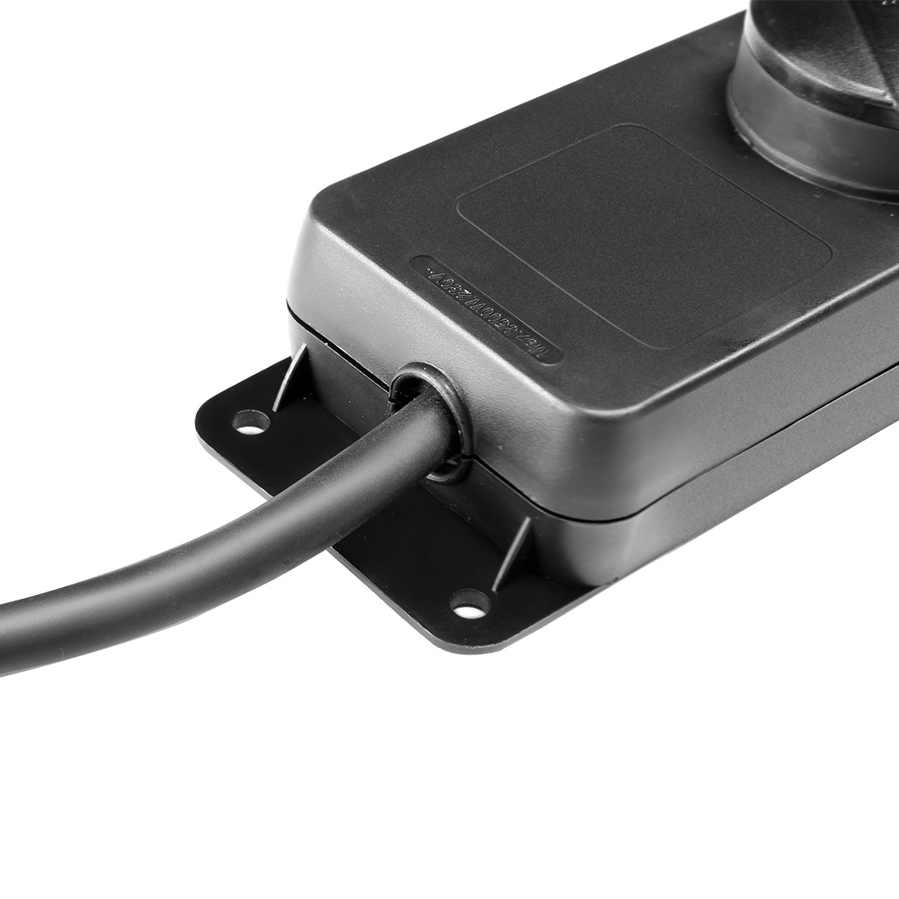 Ciabatta a 5 prese classe di protezione IP44