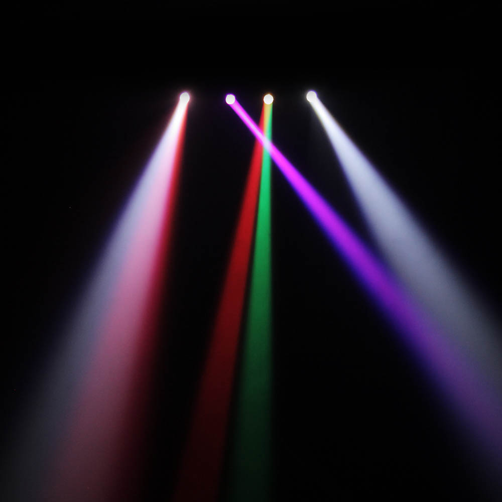 Impianto di illuminazione con 4 proiettori a testa mobile ultraveloci dotati di Quad-LED RGBW CREE da 10 W