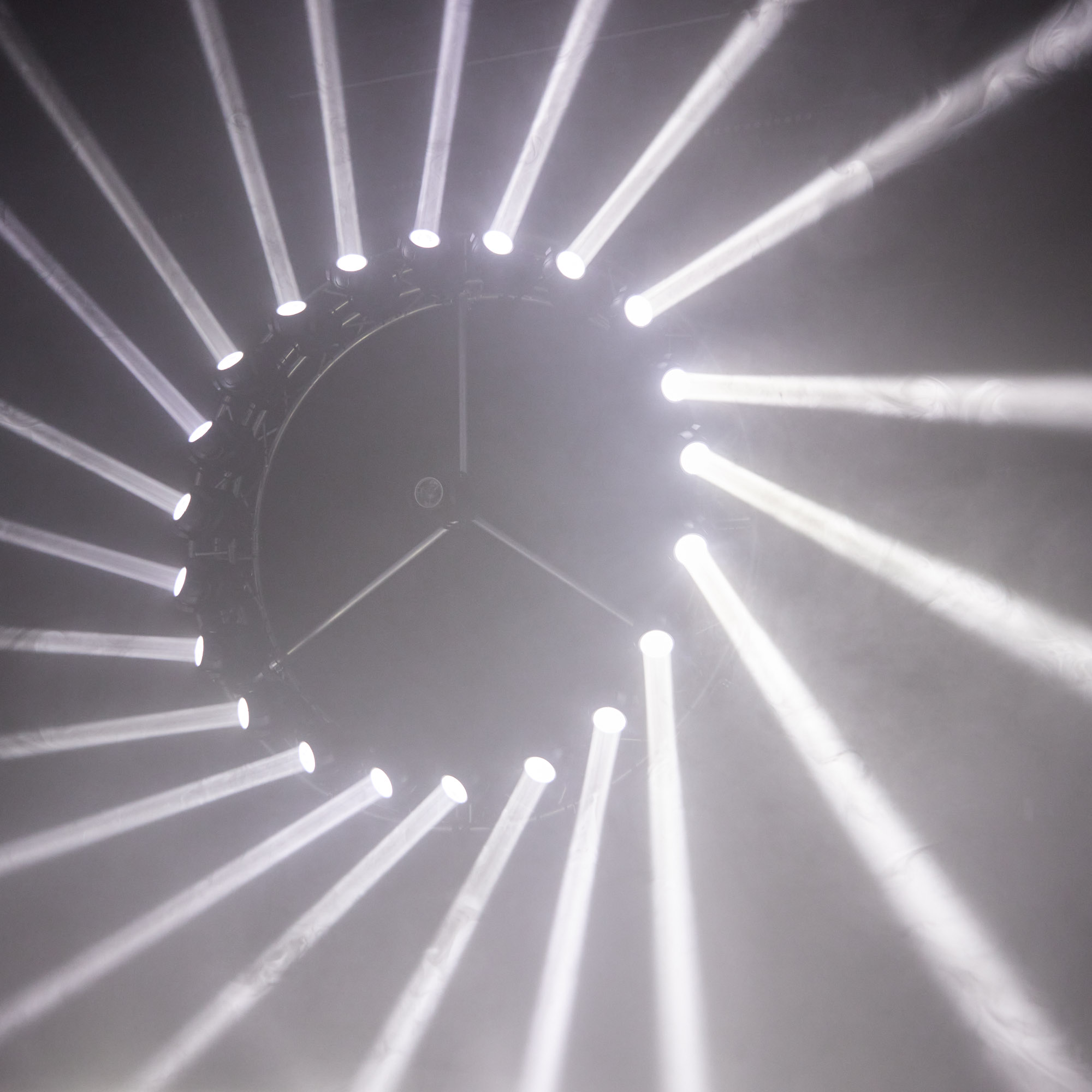 Beam Moving Head con Anello LED e Rotazione Continua