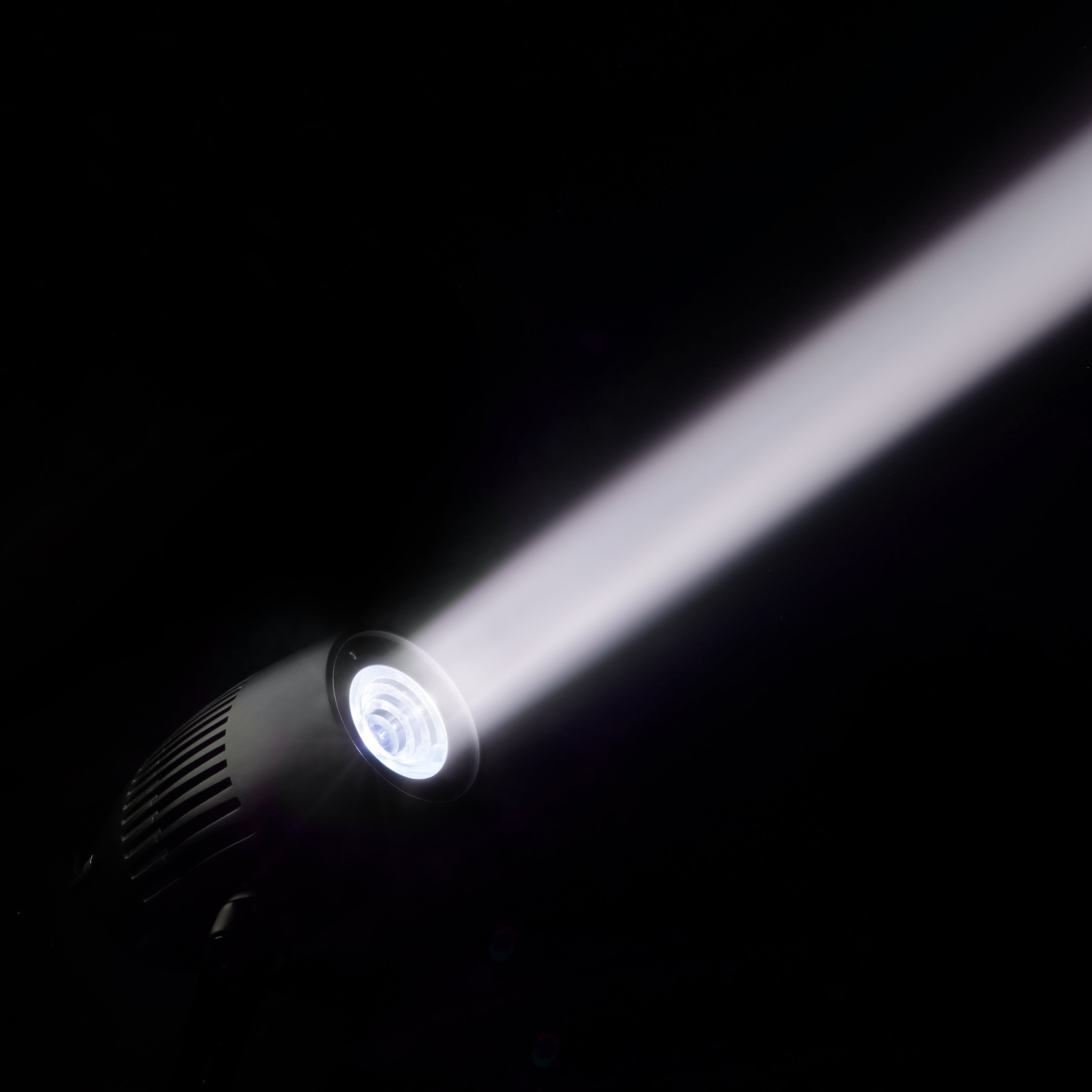 Faro compatto con LED Tunable White da 40 W, modello nero