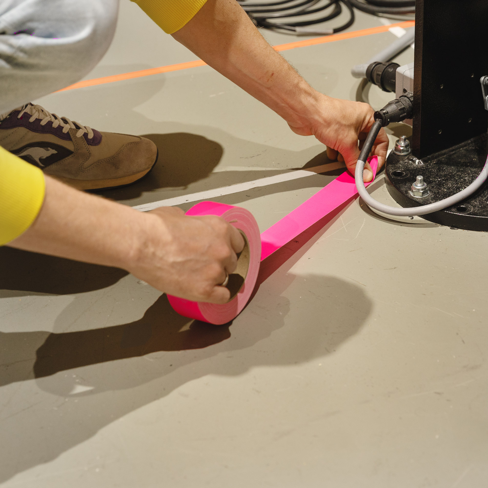 Nastro adesivo in tessuto | rosa neon | 38 mm x 25 m