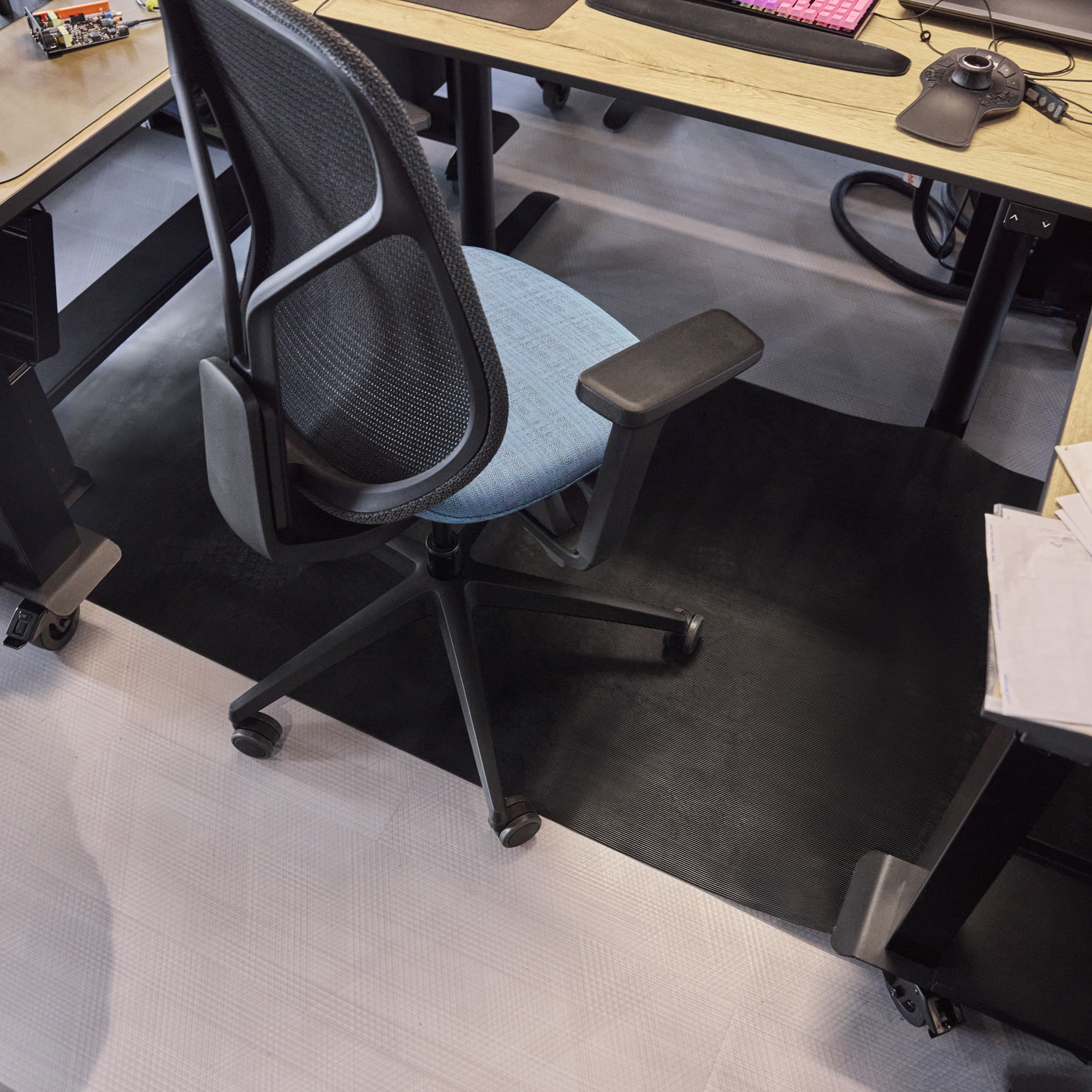 Tappetino in gomma rigata | nero | spessore 3 mm