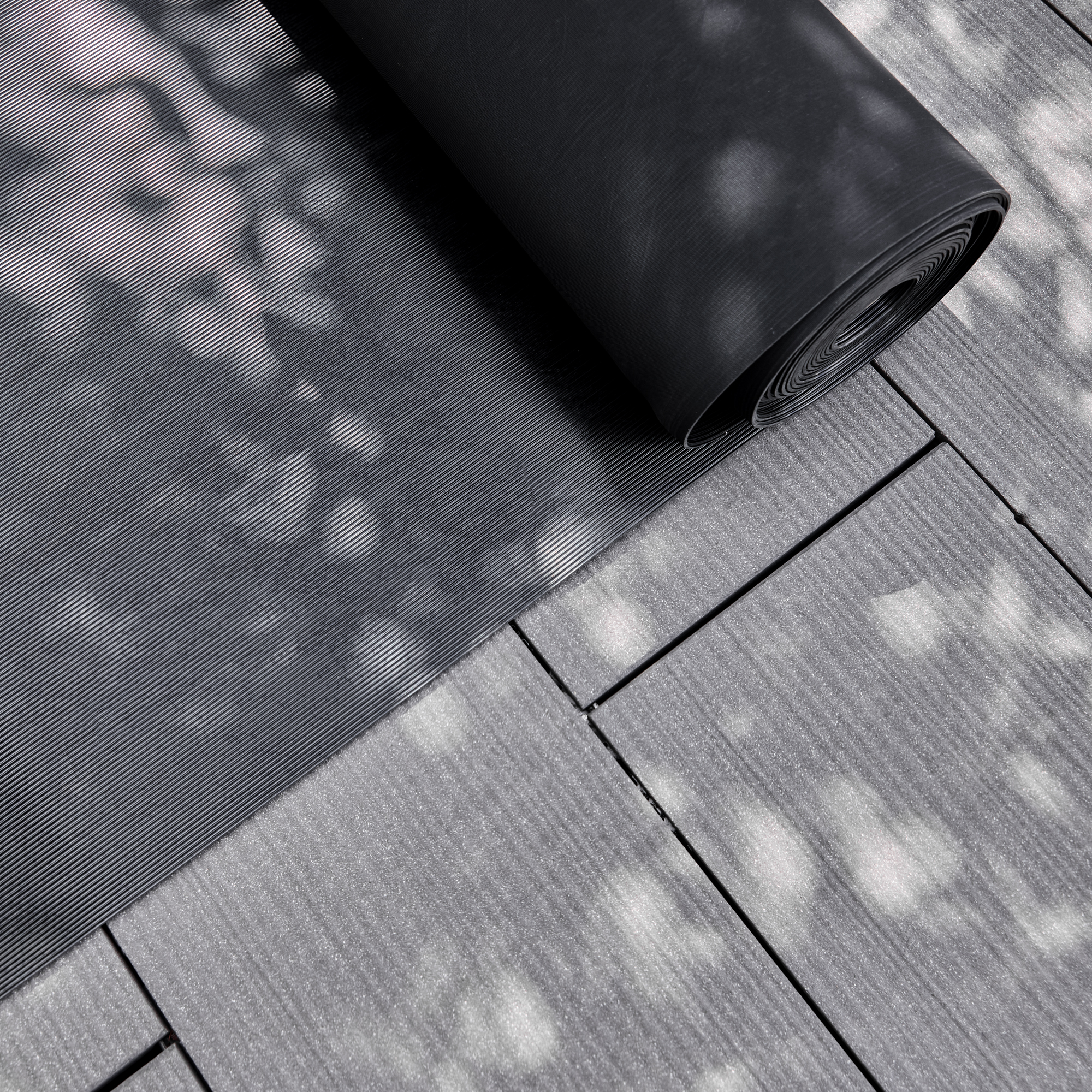 Tappetino in gomma rigata | nero | spessore 3 mm