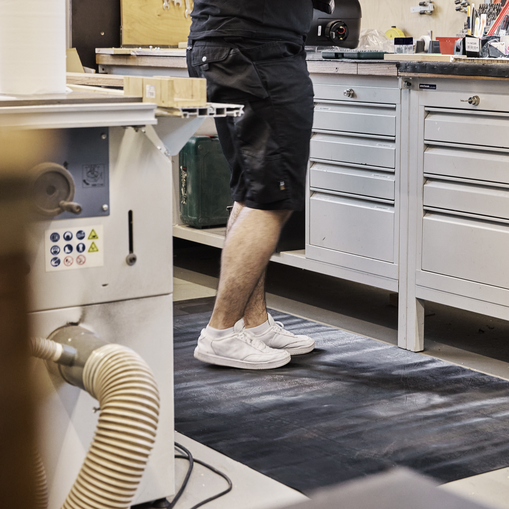 Tappetino in gomma rigata | nero | spessore 3 mm