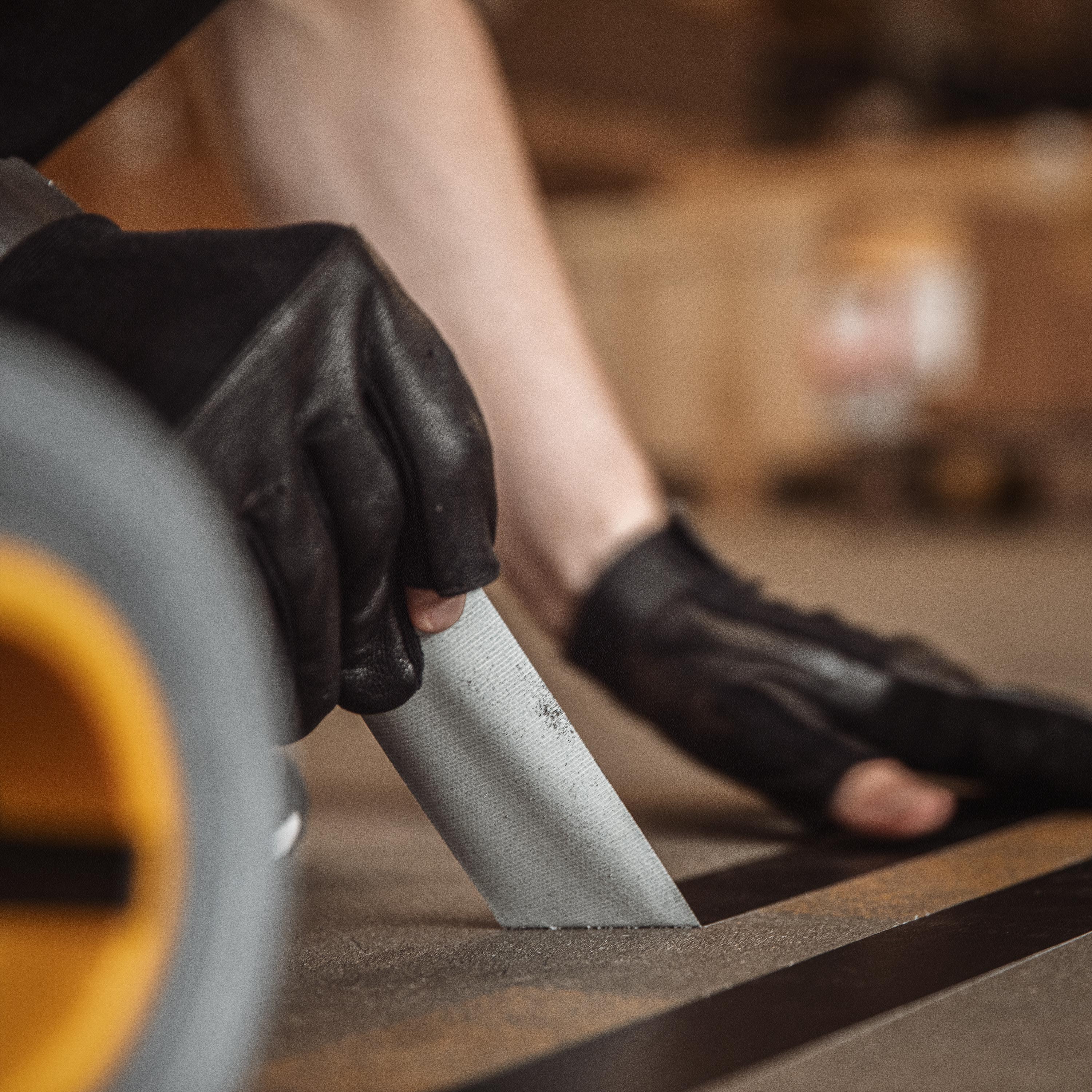 Nastro adesivo in tessuto Premium BULK | nero | opaco | 50 mm x 50 m