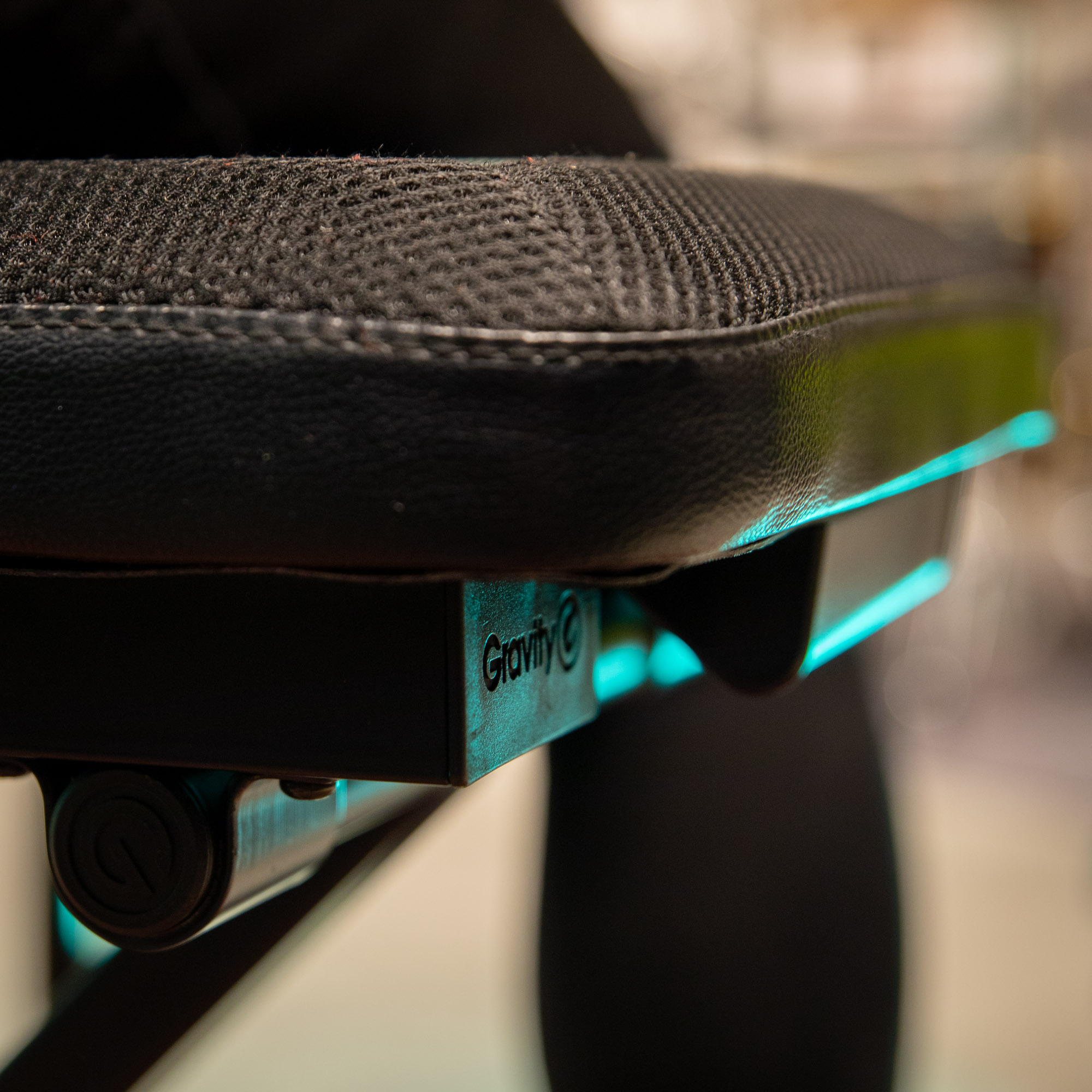 Panca per tastiera pieghevole con altezza regolabile