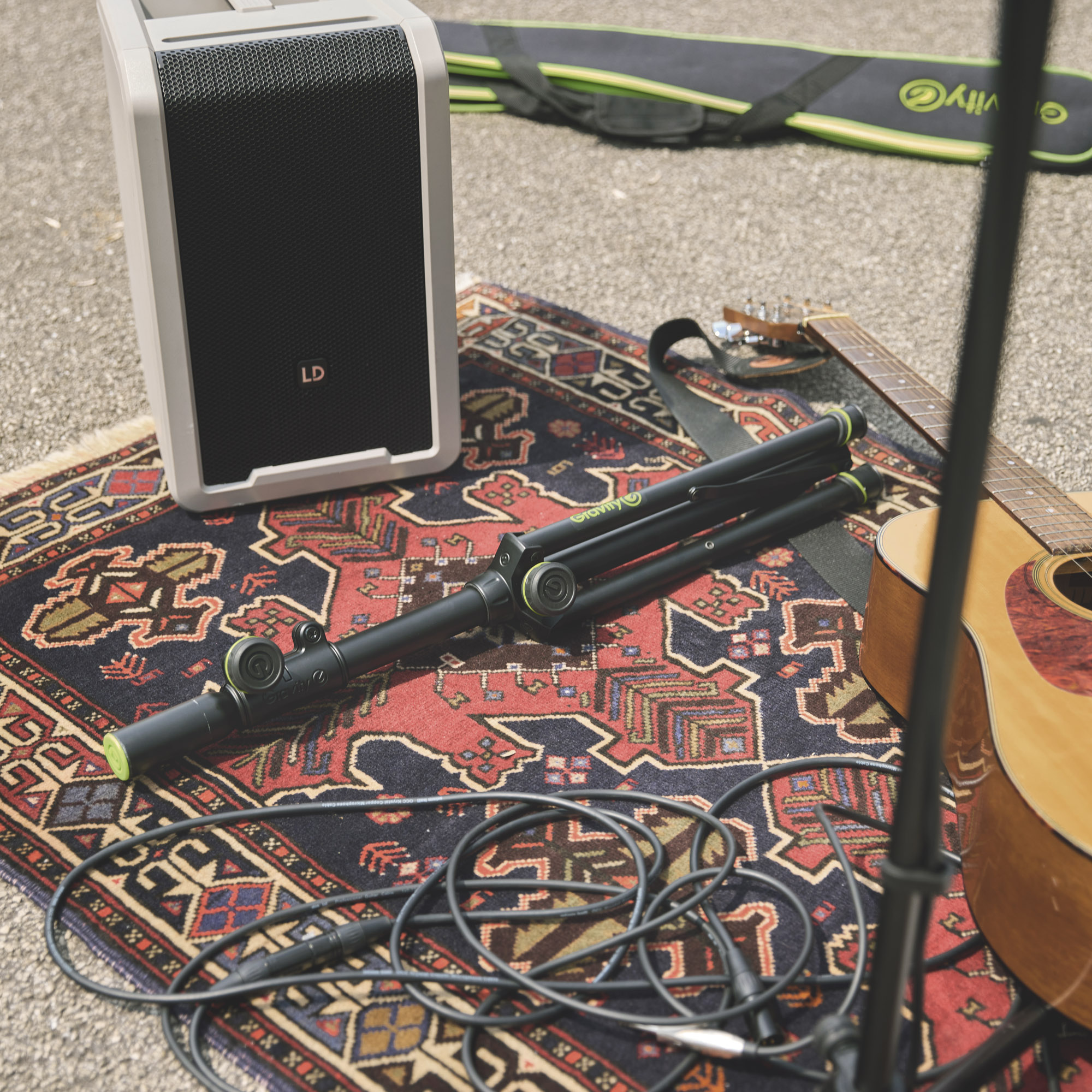 Supporto per altoparlanti Traveler