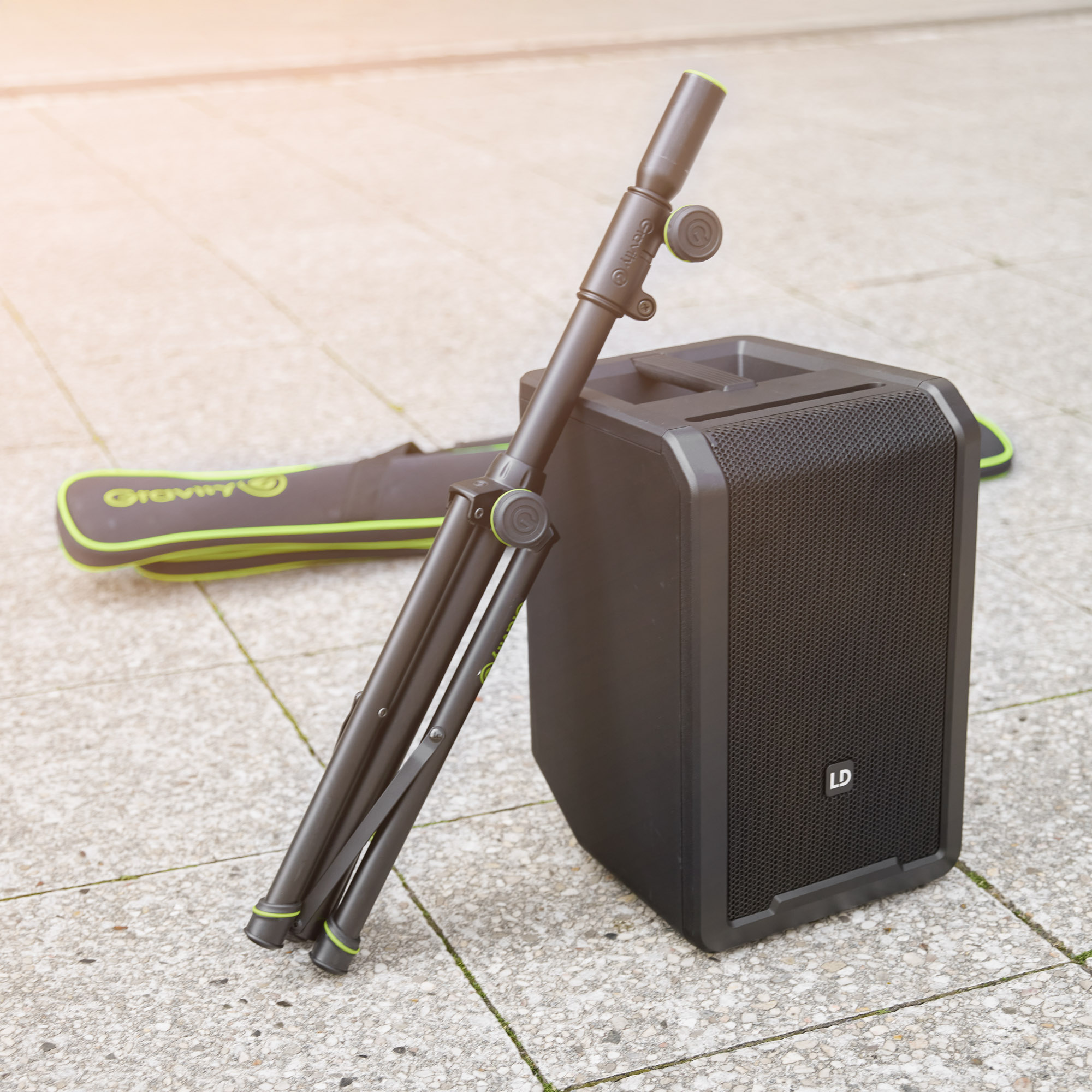 Supporto per altoparlanti Traveler